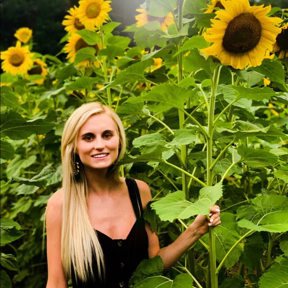 Meet your Posher, Allie
